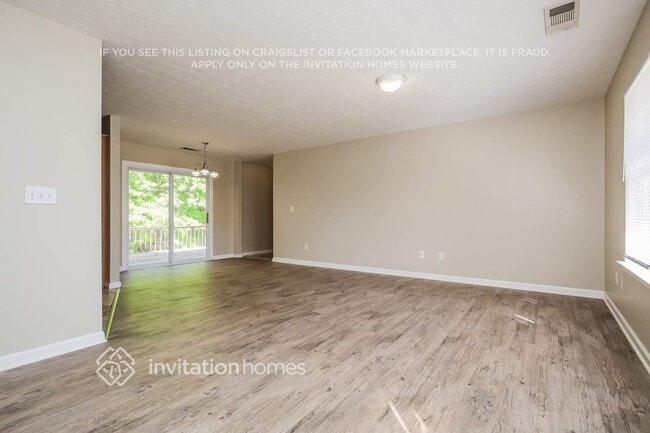 Photo - 65 Kenzi Way SW