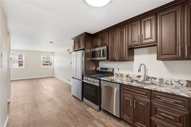 Photo - 342 Butler St