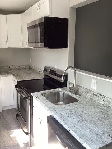 Photo - 437 Schwartz Ave