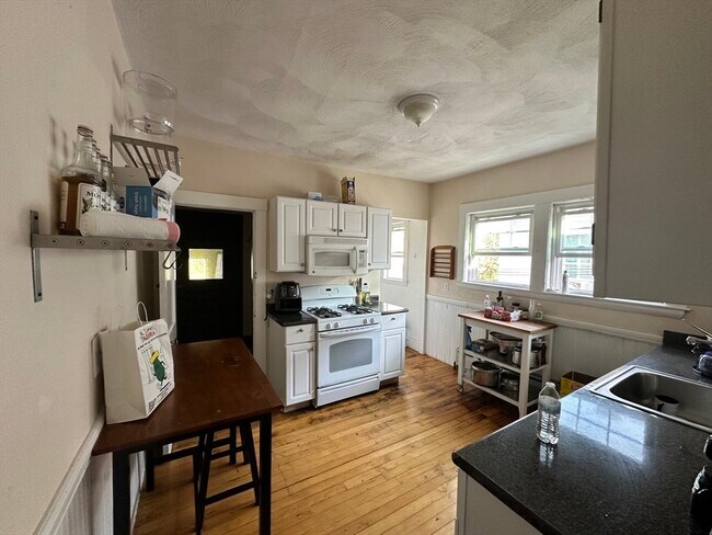 283 Alewife Brook Pkwy Unit 2