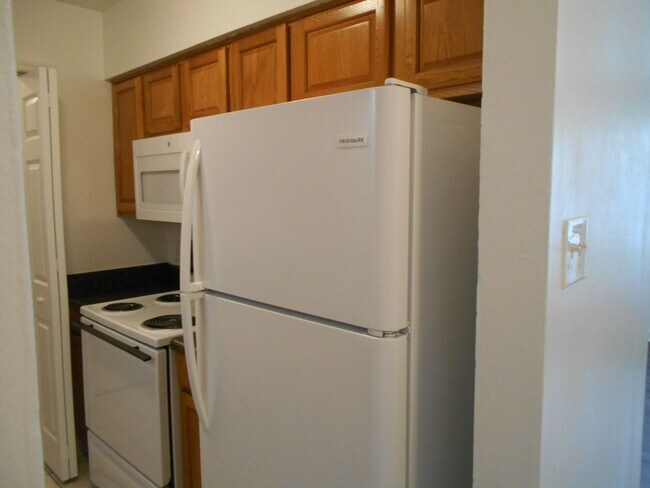 Photo - 615 Carter Ln Unit D-2