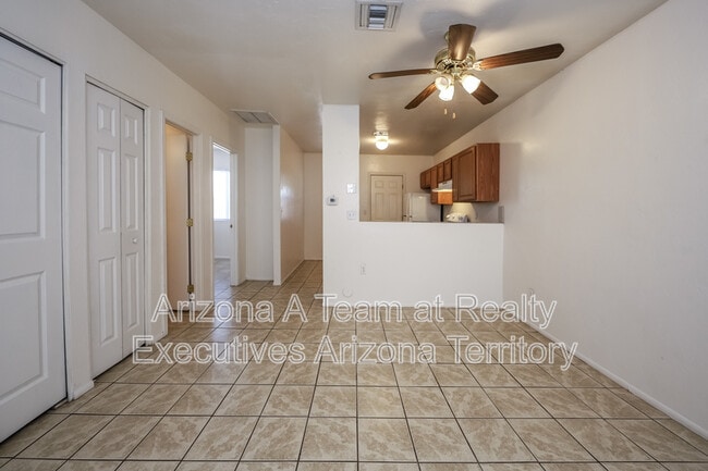 Building Photo - 2635 N Fontana Ave Unit 2 Rental