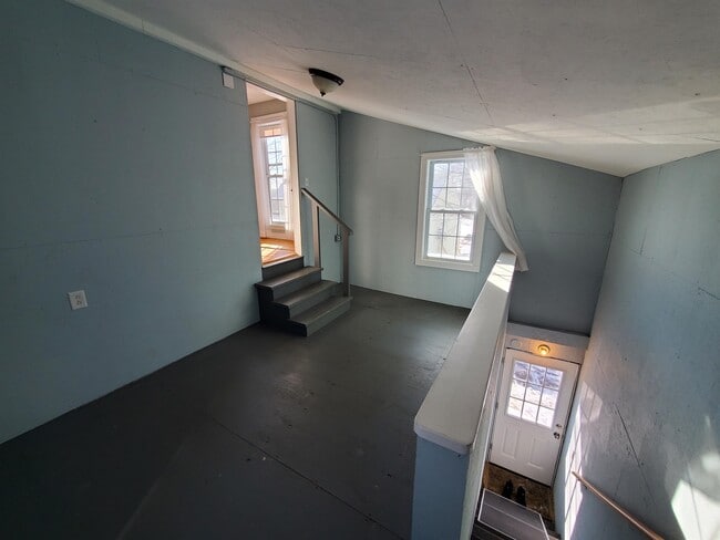 91 1st St Unit 3