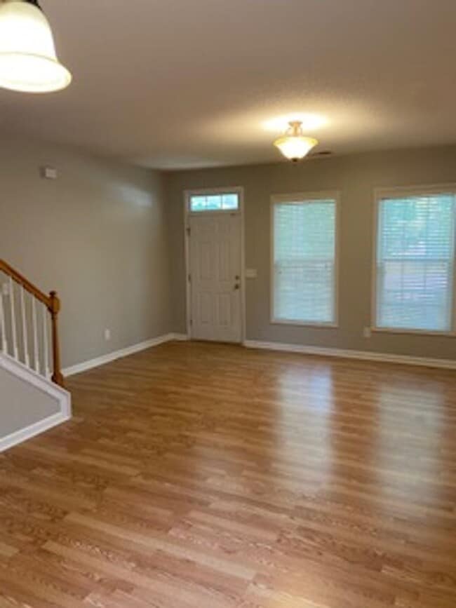 Photo - 3 Bedroom 2.5 Home in NE Columbia MOVE IN BY 1/31/26 RECEIVE $300 OFF FIRST MONTH'S RENT!!!!!!