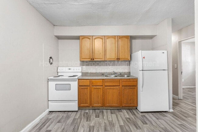 Photo - 10224 Lord Dr