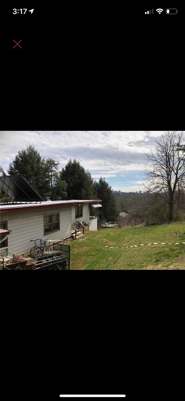 Photo - 330 Barnard Ave