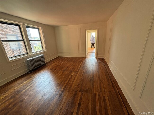 Building Photo - 30 Locust Hill Ave Unit 5K