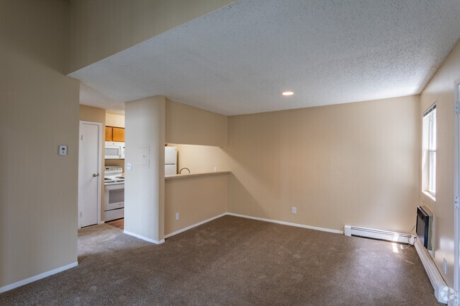 1BR, 1BA - 531 SF
