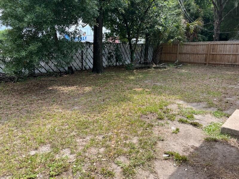 Photo - 1405 College Park Ln