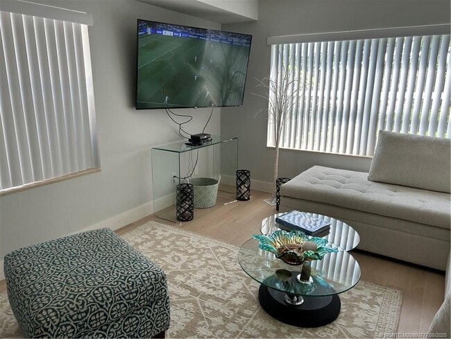 Photo - 2807 SW Lakemont Pl
