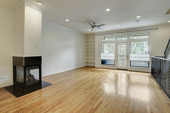 Photo - 1403 Rosedale St