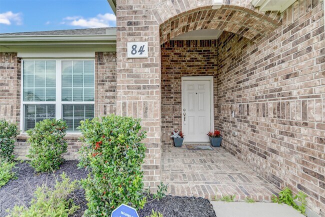 Photo - 84 Linnwood Dr