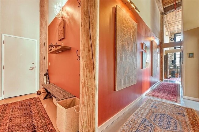 Photo - 170 Boulevard SE Unidad 324E