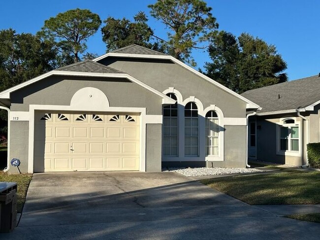 Charming 3 Bed 2 Bath Home in in Sanford - Charming 3 Bed 2 Bath Home in in Sanford