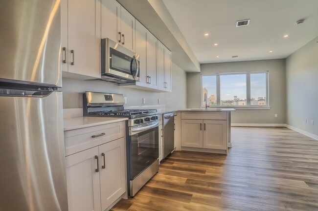 Building Photo - 475 Communipaw Ave Unit 508 Rental