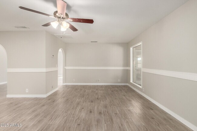 Photo - 4001 W Libby St