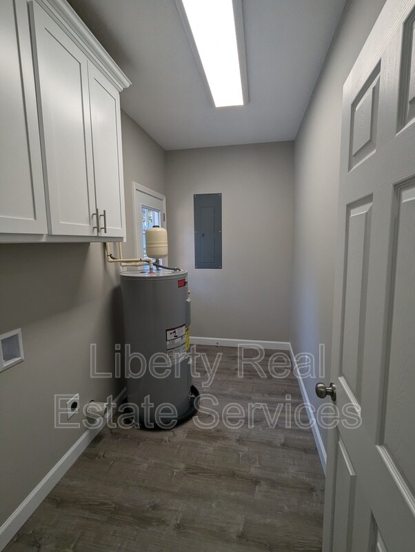 Photo - 277 Myrtle Ave