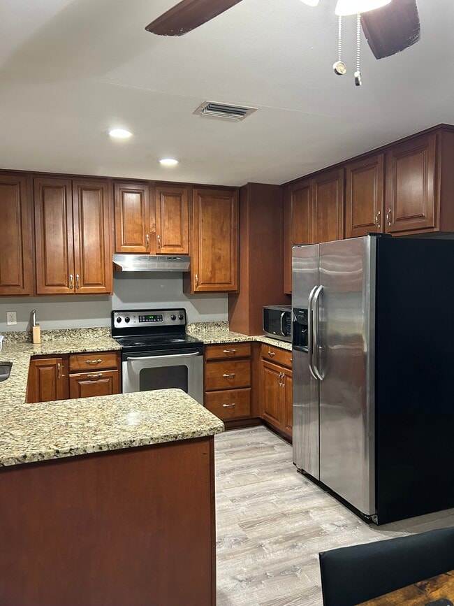 501 NE 24th Pl Unit 501