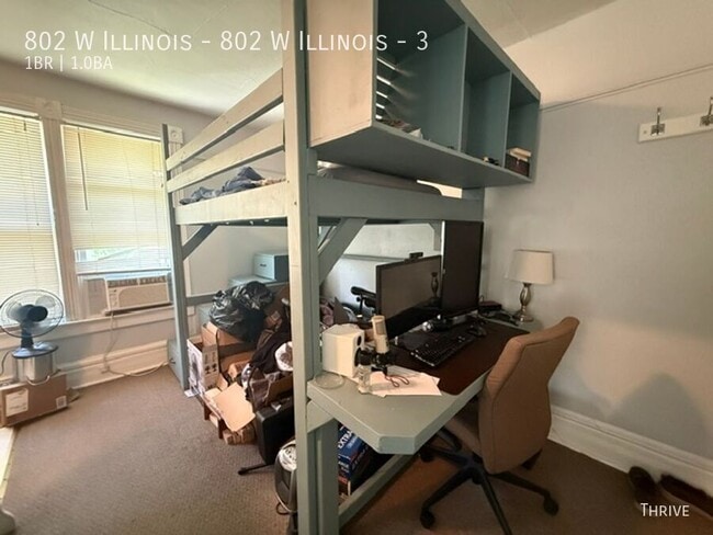 Photo - 802 W Illinois St Unit 3