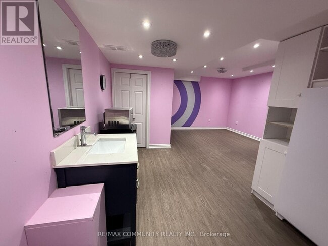 Photo - 11 Barden Crescent