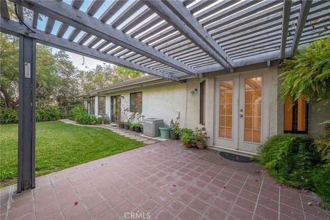Photo - 1220 Shepherd Way