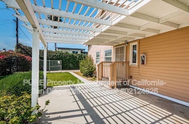 Photo - 405 N Juniper St