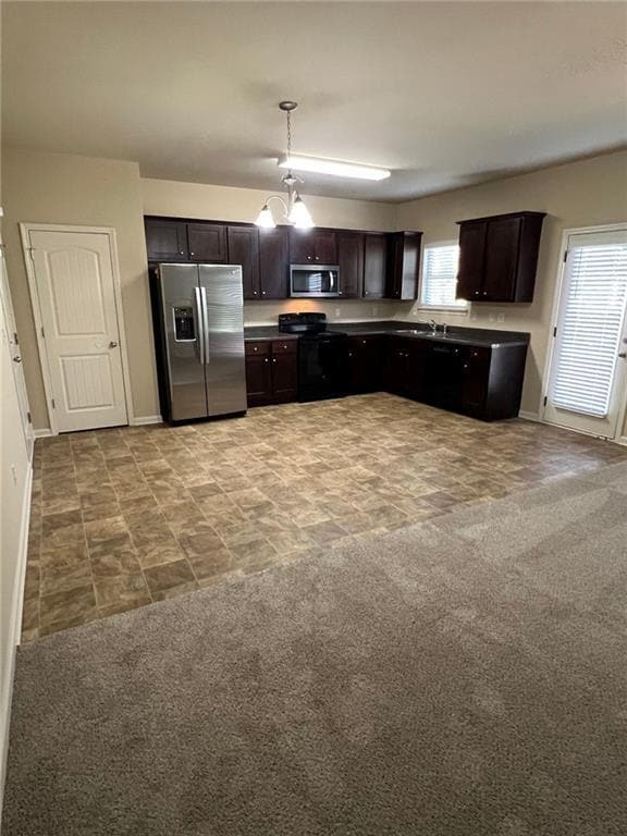 Photo - 586 Grenier Terrace NE