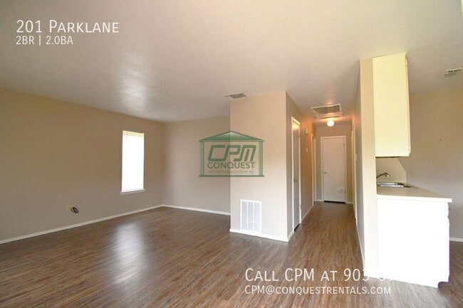 Photo - 201 Parklane-