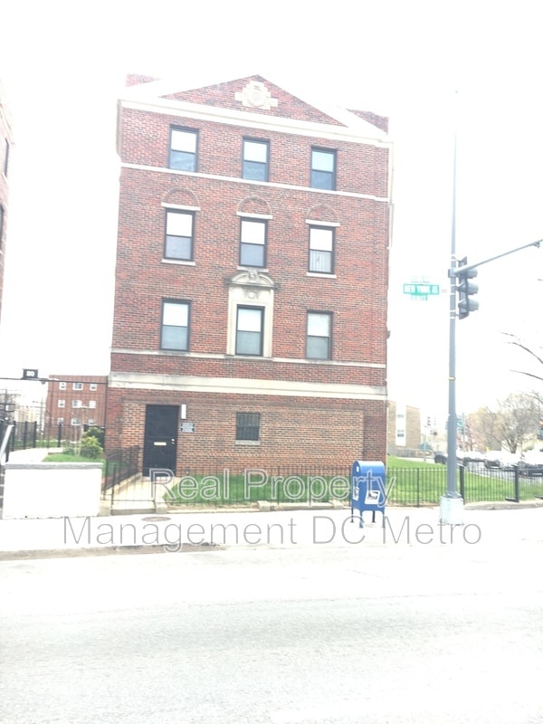 Building Photo - 80 New York Ave NW Unit 203