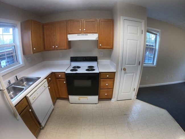 Photo - 3495 Baker Rd