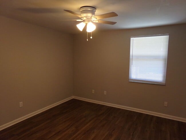 Photo - Spacious 2/1 Condo for Rent