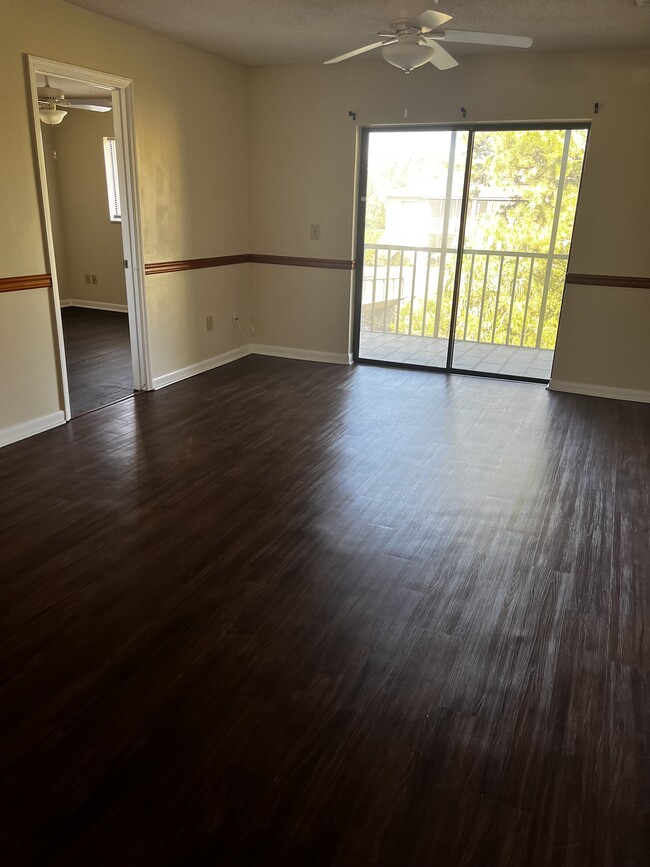 Photo - 2182 Bees Ferry Rd Unidad E