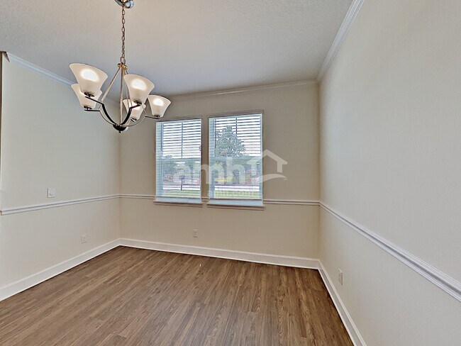 Photo - 2437 S Park Ave