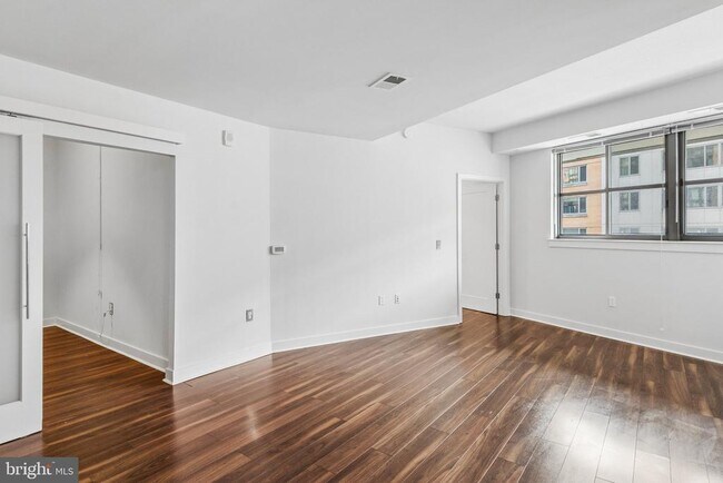 460 New York Ave NW Unidad 407
