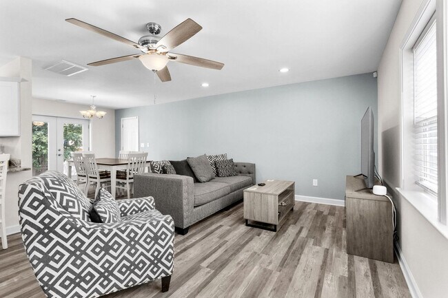 Photo - 433 Belle Dr Unit SI ID1570205P