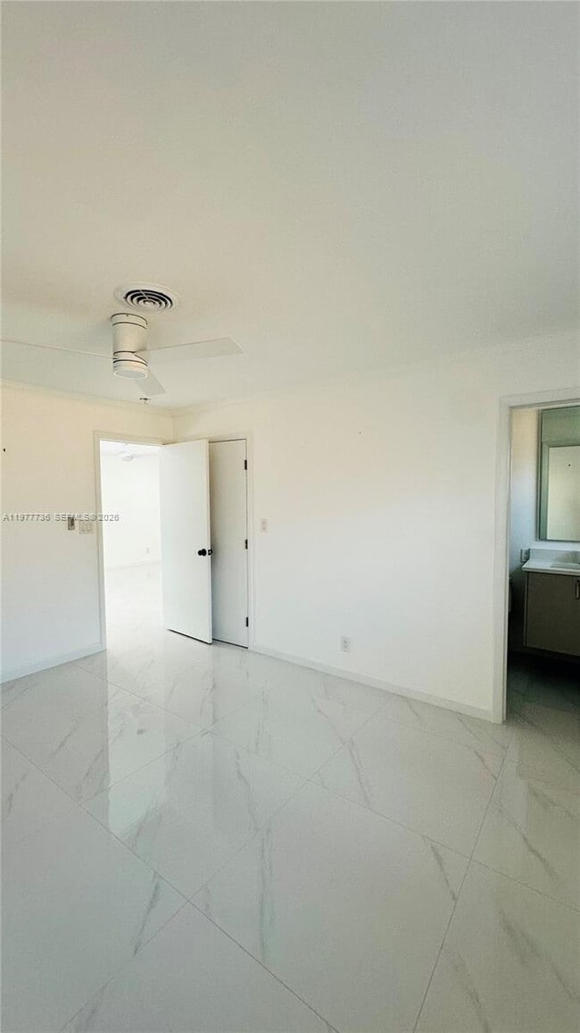 Photo - 1675 NE 45th St Unit 1681