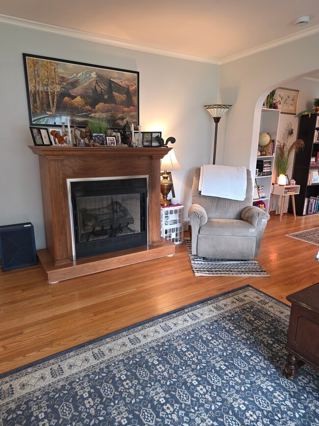 Photo - 8 Willow Ln