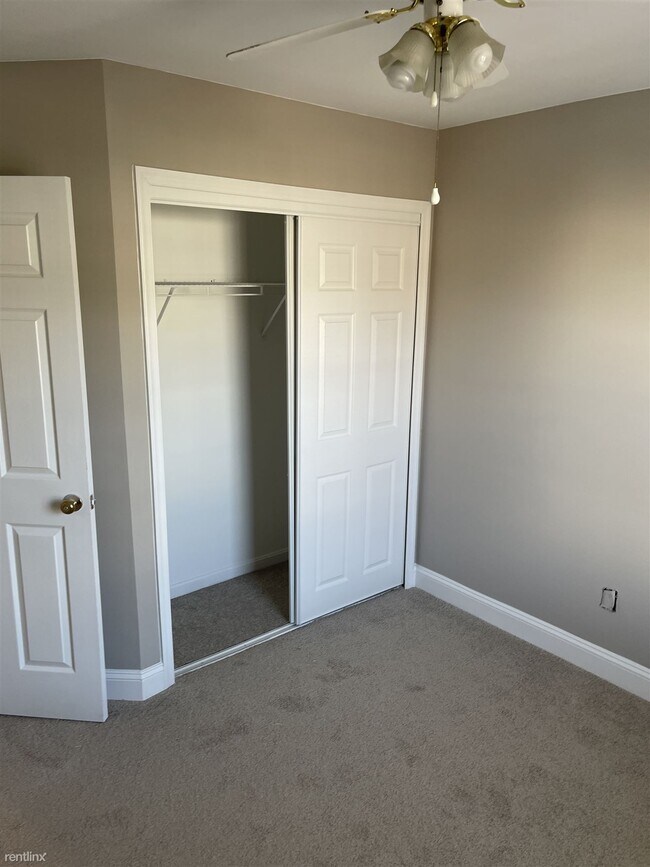 Photo - 3 br, 2.5 bath Townhome - 16933 Toms River...