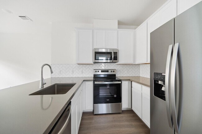 Photo - 833 Paul Quinn St Unit A