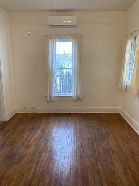 Photo - 917 N Hoff Ave