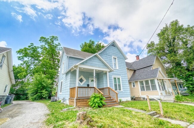 Photo - 977 W Wayne St