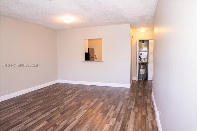 Photo - 4280 Woodside Dr Unidad 15