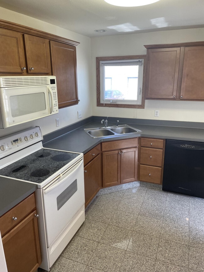 Photo - 2087 Colony Ct Unit C