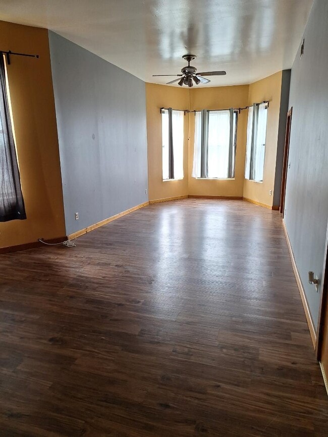 Photo - 2136 W Cermak Rd Unit 3rd Floor