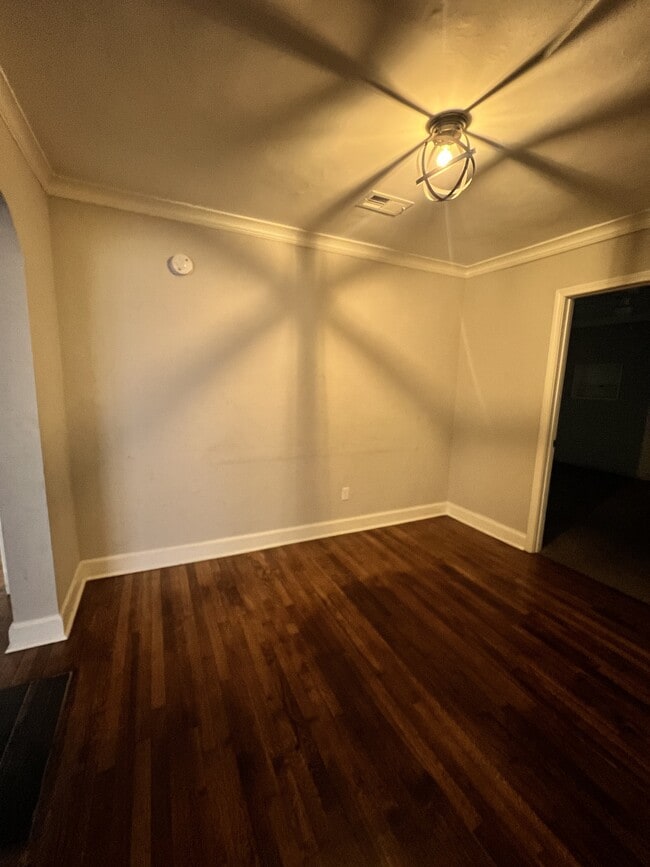 Photo - 764 Dunn Ave