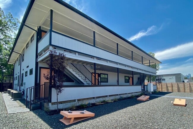 Building Photo - The Pomelo Rental