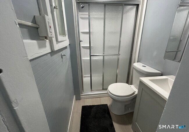 Photo - 17 Congress Ave Unit 2