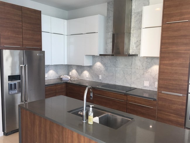 Photo - 601 NE 27th St