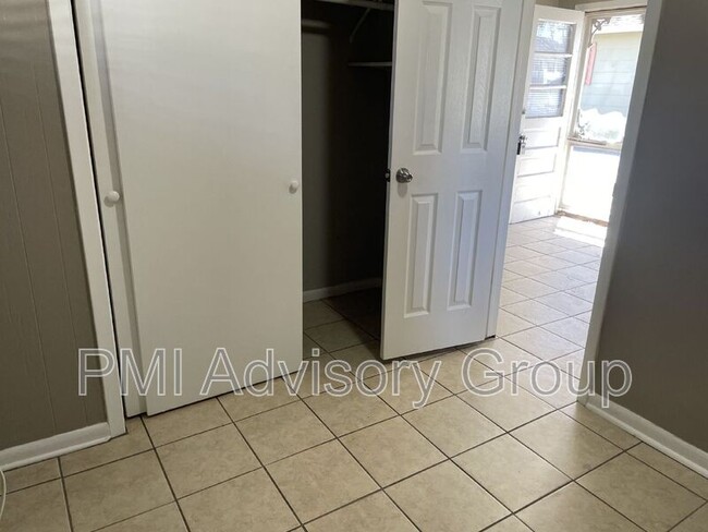 Photo - 308 Chestnut St