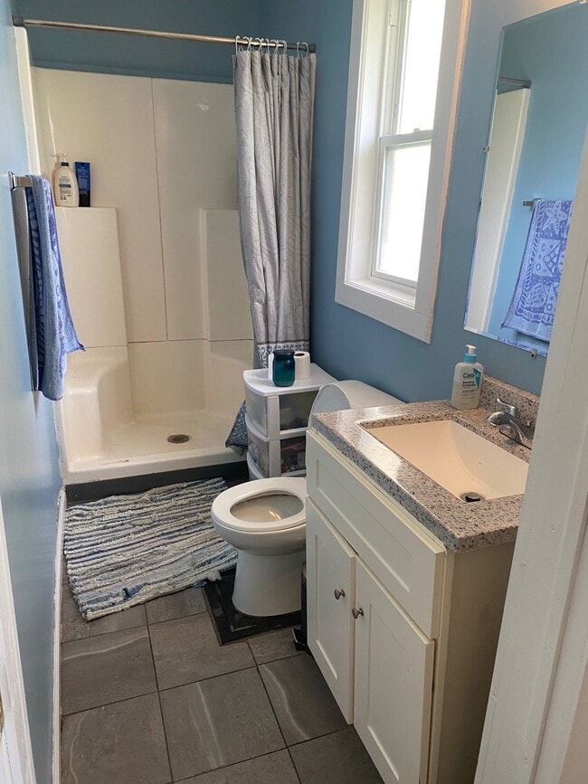 Photo - 1146 Plymouth Ave S